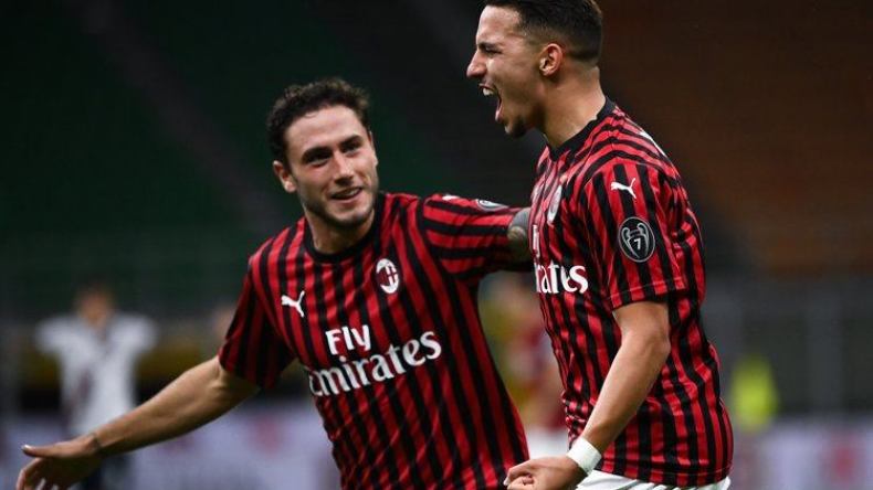 اجتماع حاسم بين إدارة ميلان وبن ناصر لتحديد مستقبله