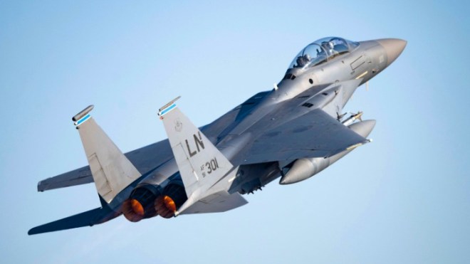 تحطم طائرة حربية أمريكية في بحر الشمال