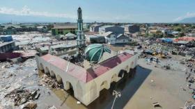 ارتفاع عدد قتلى زلزال إندونيسيا إلى 832