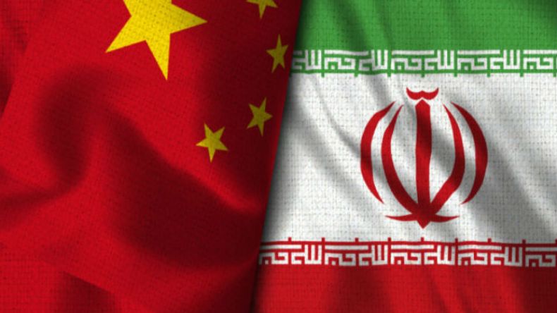 إيران تسمح للصينيين بدخول أراضيها من دون تأشيرة