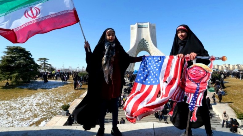 إيران تعلن استعدادها لتبادل سجناء مع أمريكا