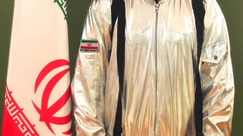 صورة بدلة رائد فضاء إيرانية تثير سخرية المغردين
