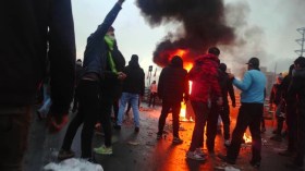 قتلى احتجاجات نوفمبر في إيران بلغ 304