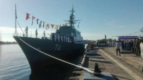 إيران تدشن سفينة حربية لا يكشفها الرادار