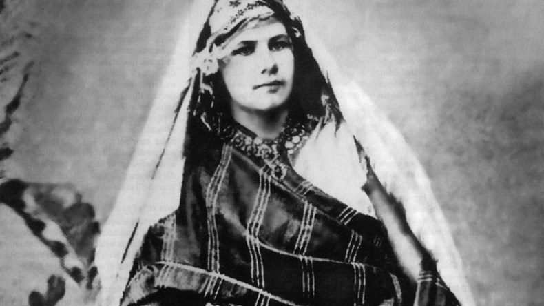 إيزابيل إبرهارت.. الكتابة والمرأة والحب