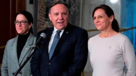 الحجاب “رمز للاضطهاد”