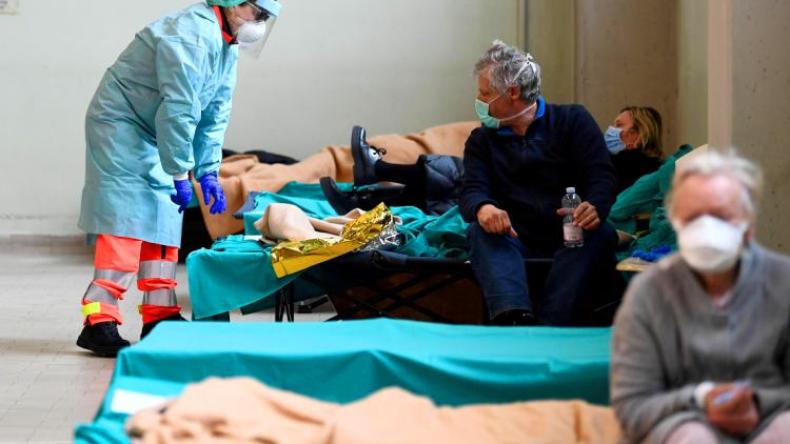 كورونا.. كبار السن في إيطاليا سيتركون للموت