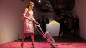 لهذا السبب استاءت إيفانكا ترامب من شبيهتها؟!