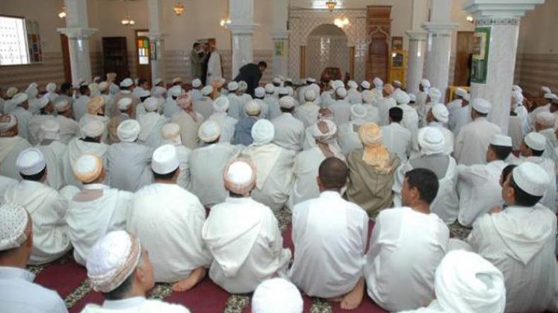 مساجدنا وأئمتنا: من الحجر الصحي إلى الحجر الإعلامي !