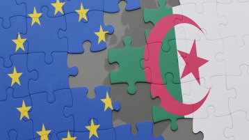 زكارة” في الخارج وأذنابه في الداخل”