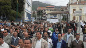 سكان تيقرسيفت بتيزي وزو يغلقون مقر البلدية