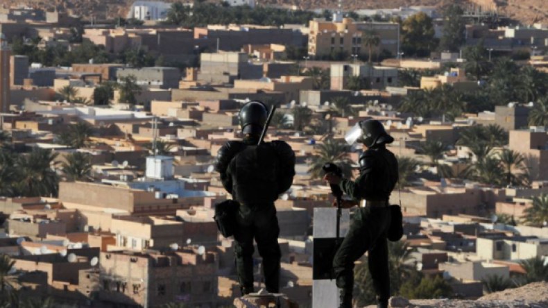 منتخبون ومسؤولون يتعسفون في استغلال قرار منع التجمهر بغرداية