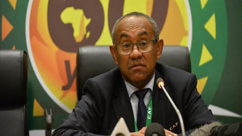 الفساد يُسْقِطُ رئيس “الكاف” في قبضة الأمن الفرنسي