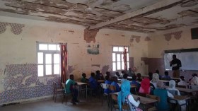 أقسام مهددة بالسقوط تخرج الأولياء إلى الشارع بدلدول بأدرار