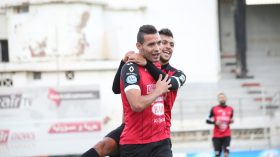 أندية مغربية وقطرية وسعودية وسويسرية تتنافس على أسامة درفلو