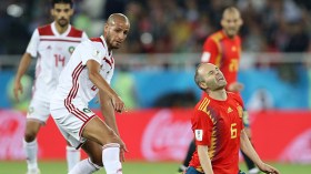 الكبار يصغرون.. والصغار يكبرون