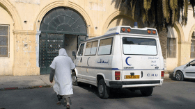 مسيرو مؤسسات النقل الصحي يشتكون من العراقيل لحيازة الإعتماد