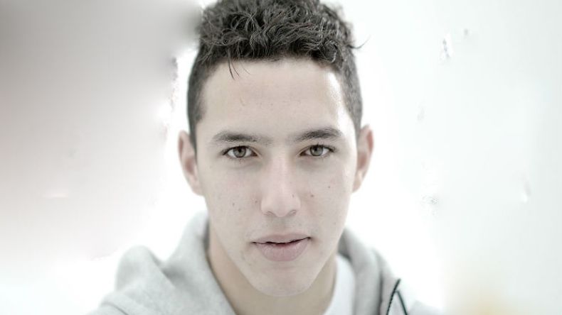 اللاعبون الجزائريون مطلوبون بقوة في سوق التحويلات