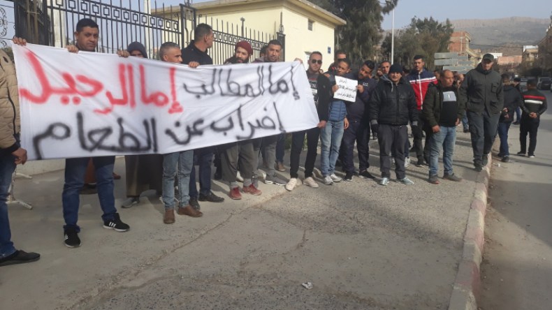 مواطنون في إضراب عن الطعام و”عن الكلام” بأم البواقي