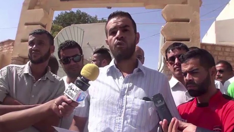 مواطنون يحتجون لانعدام طبيب الإنعاش بمستشفى في آفلو