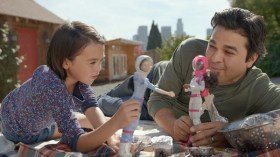 أيها الأب اِبنتك بحاجة إليك