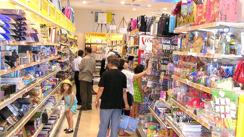 أولياء بين غلاء المنتوج المستورد وندرتة ورداءة المنتوج الوطني