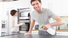 للأعمال المنزلية فوائد صحية ونفسية.. إليك أبرزها؟