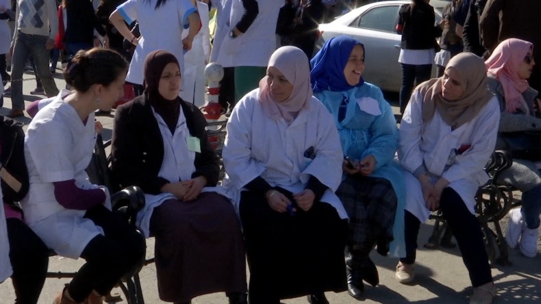 الأساتذة الباحثون الاستشفائيون والجامعيون يقررون الإضراب