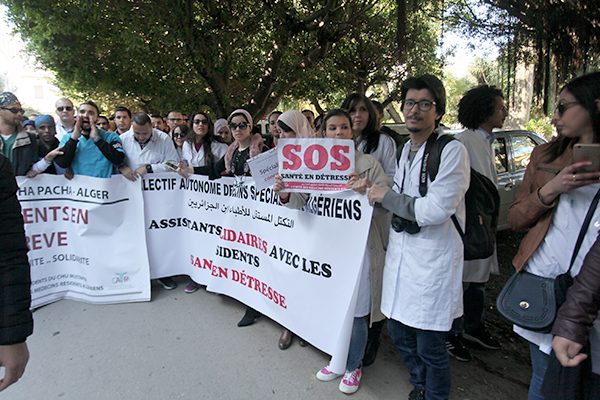 Les médecins résidents boycottent l’examen du DEMS