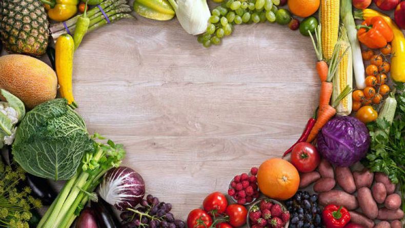 أفضل الأطعمة لتنقية الجسم من السموم.. تعرفي عليها؟