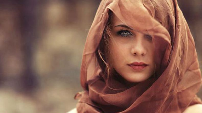 وإذا الأنوثة وئدت