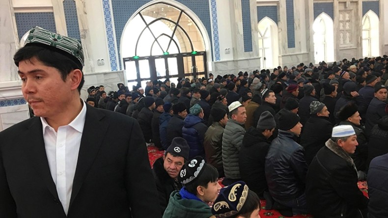 على الأمم المتحدة التحقيق في حملة الصين على الأويغور