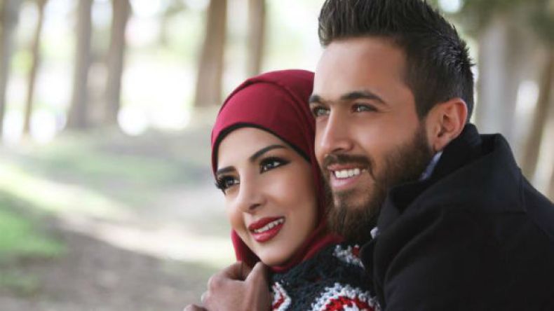 من تصرفاته نحوك اكتشفي إخلاصه لك!