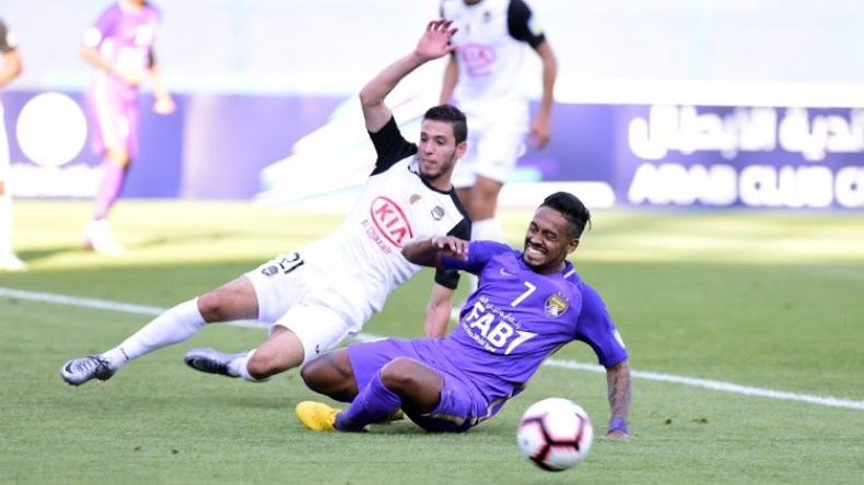 الإتحاد العربي يُهدّد بِمعاقبة مُنافس وفاق سطيف