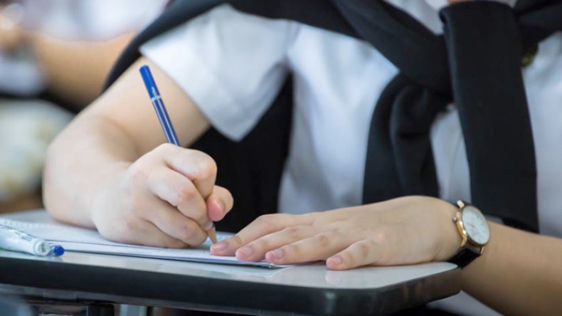 ممتحنون تعلموا من إخفاقات “الباك” وصنعوا التميز في الدراسات العليا