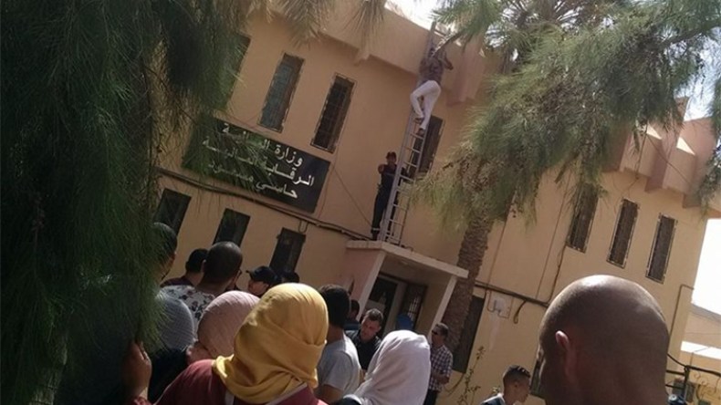 محاولة انتحار شابين بطالين بحاسي مسعود