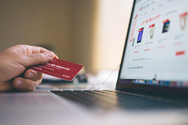 2.5 Million Algerians Sell, Buy Goods Online