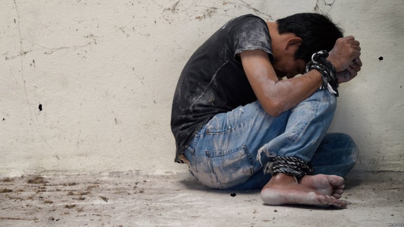 المفوضية الأوروبية: المغرب ضمن أهم 5 بلدان أصلية تتاجر بالبشر