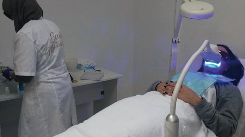 كل ما يخص تبييض الأسنان في مراكز التجميل