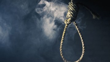 حتى الإعدام قليل عليكم