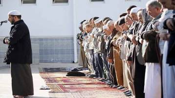 أرِحنا منها يا إمام!