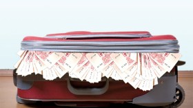 محافظ ومفتش شرطة يسرقان كيسا من المال بوهران