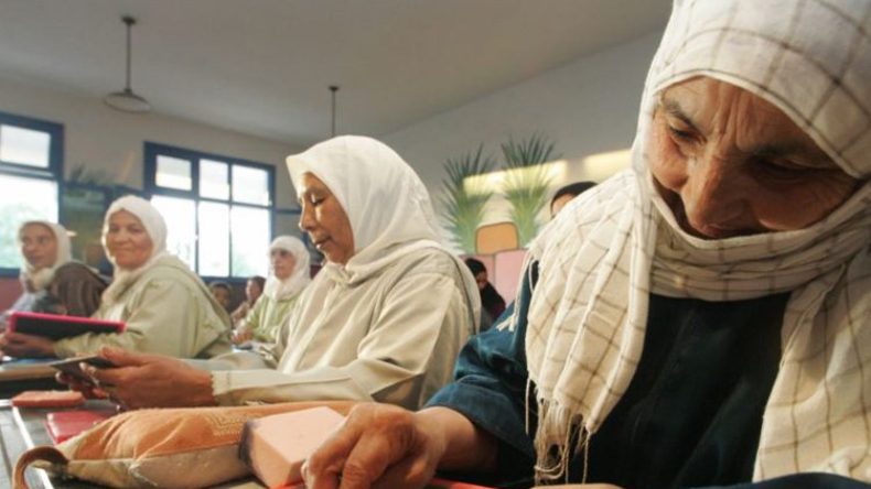 الجزائر تفتك جائزة اليونيسكو الدولية لمحو الأمية