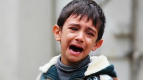 طفل جزائري يريد الانتقام من مربيته بهذه الطريقة!