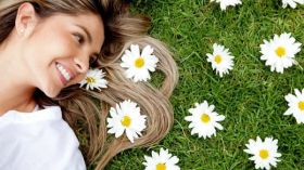 استخدمي هذه العشبة واحصلي على شعر طويل وجذاب؟