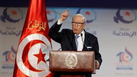 السبسي يقول إنه تعرّض لـ”تهديد” من حزب النهضة