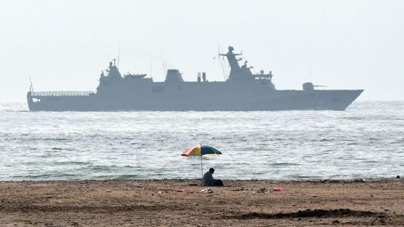 البحرية المغربية تفتح النار على قارب مهاجرين