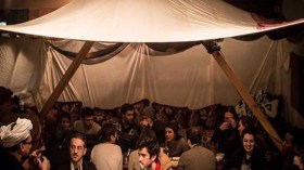 سهرات البدو الرحل.. مشاهد نادرة للتآزر ونقاء السريرة