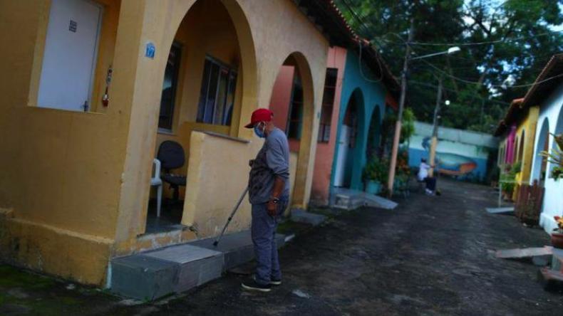 البرازيل تتجاوز أمريكا في عدد وفيات كورونا اليومية