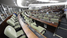 عمر الغرفة السفلى للبرلمان يقترب من نهايته